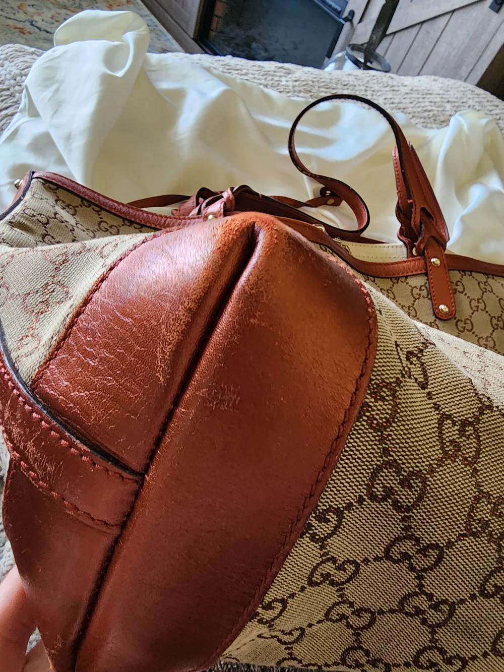 Gucci Brown Monogram Canvas and Leather Shoulder Bag - Picture 4 of 8